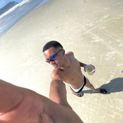 thsaless_'s profile picture. 