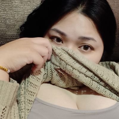 #禁認親 #肉肉女 #BBW #刺青控 #影片 #九價 2/3 #抖內 會送禮物/22歲/167-95-E/#付費 要認識要聊天先給錢加付費小號 @yi21819,/脾氣是個謎/本人很胖不瘦,約會前麻煩三思•́‿ ,•謝謝/好奇系女推