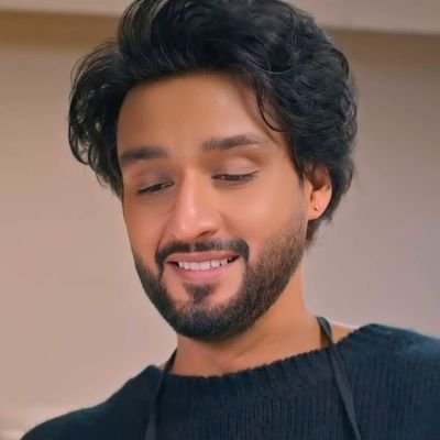 A mother (superbly busy)A voracious reader and a huge fan of SOURABH RAAJ JAIN ❤️❤️❤️
A fan account, not impersonating anyone 🙏
Back up - @janaki1_k