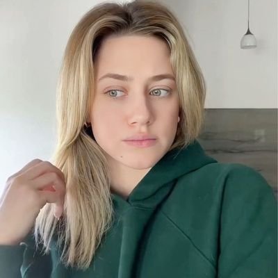 ReginaWill42105's profile picture. 