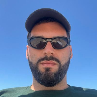 gayparanoidpark's profile picture. 