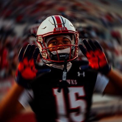 Dallas, Tx 2027 ATH Football @HeathHawksFb | vert: 35.8| GPA 4.12 phone number 9135799469 | 6’2 185 email: jierdemond@yahoo.com
