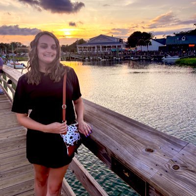 oldbayqueen74's profile picture. 14x Award-Winning Journalist; Professional Editor/Ravens Contributor; @RotoStJournal reporter, Cohost @SportsAft3rDark, cat lover.