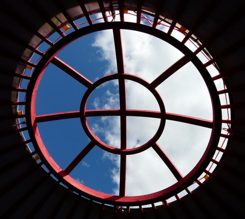 YurtaLux's profile picture. 