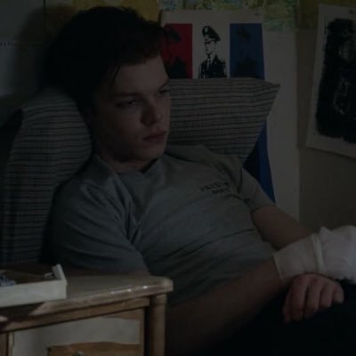 egegegegegj's profile picture. 