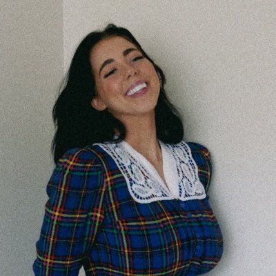 ParisSotoAuthor's profile picture. 🌫️JANE EYRE x THE BEAR x ONCE THERE WERE WOLVES upmarket with spec twist now querying! 
Theatre adult.
