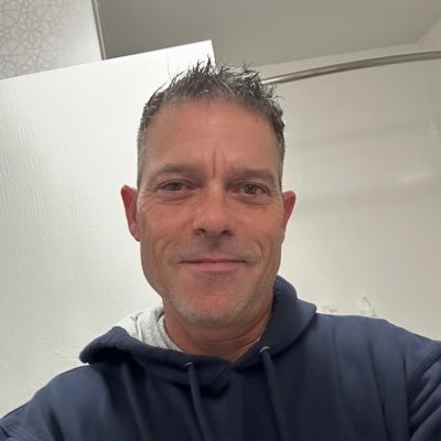 Just living the dream. Opinions are my own. Business development, marketing, investing, crypto, black belt, real life MacGyver.