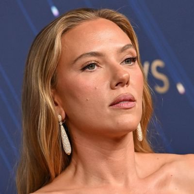 Fan account for the highest-grossing film star of all time, Scarlett Johansson. Follow us for updates, news and all things Scarlett