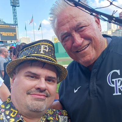Ex FF&EMT🚒 @Pitt_ATHLETICS, @seminoles, @cubs,Roberto Clemente fan,@Pittpantherclub member..CHF of operations with @NENA_Alerts (NENA01)