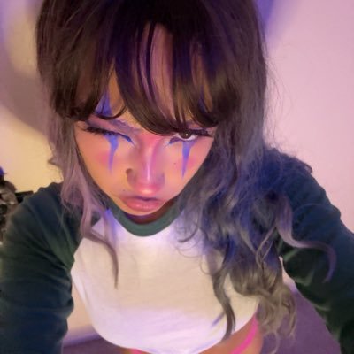 jonnalynart's profile picture. 9QSC7KdkMbWiiVA5wDiNNL7fk3YP4UCkEUDCjYfytcj8