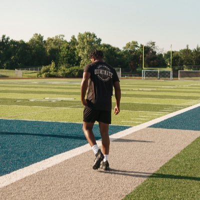 Lees Summit West High School LB/ /DE / S /2028| Three Sport Athlete 🏈🏀⚾️| Height: 6’1 |Weight: 200lbs| | Bench: 245| Squat: 445| 📱816-885-1295