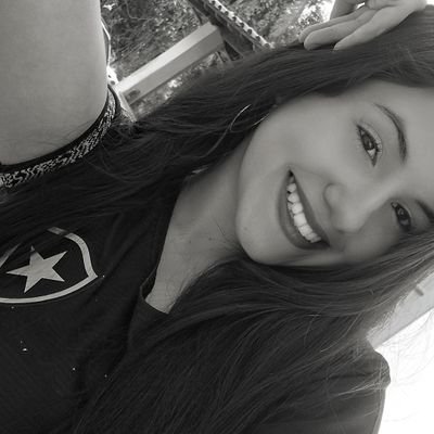 aqui eu vivo reclamando do botafogo 💋 | @QSavarino10 🤍
