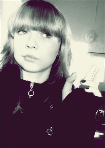 Marina_lollol's profile picture. 