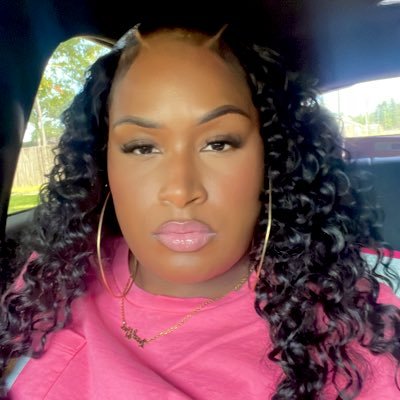 Licensed Cosmetologist/MUA (Owner of The Lexx Effect Hair Salon) ♊️ #Barb 🩷