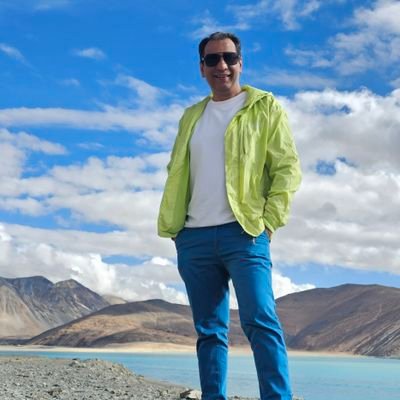 Equities for Educational Purposes.
Fitness 🚲
Music 🎵
Travel ✈️
VLogger 📹
Insta - sidsedani