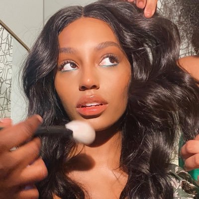 21+ | really cool model, youtuber wannabe actress girl & aspiring member of boyz n motion. mrs. jackson.