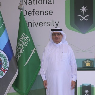 أستاذ القيادة والتخطيط الاستراتيجي -مستشار إداري وأكاديمي للتواصل (00966508423080 واتس آب- strategicleadership2030@gmail.com