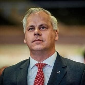 Minister w Kancelarii Prezydenta RP.
Wiceprzewodniczący Rady Miasta Gdańska.
Wiceminister Aktywów Państwowych w l. 2021-2023.