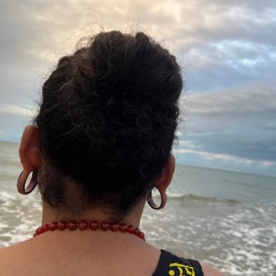 solwara_mangi's profile picture. So Close Yet So Far 🌊