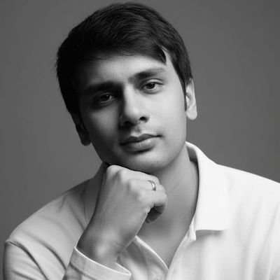 usamabuilds's profile picture. Building automations that run your business on autopilot | Creator of Fulfilmentkit