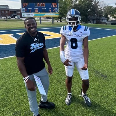 Grad @wyo Pro ATH CFL “juco”All-American and HOF 🏆@contracosta Secondary coach @Iowacentral community college.