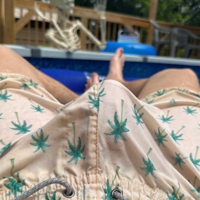 CollegeTwinkyy's profile picture. Virgin College Student