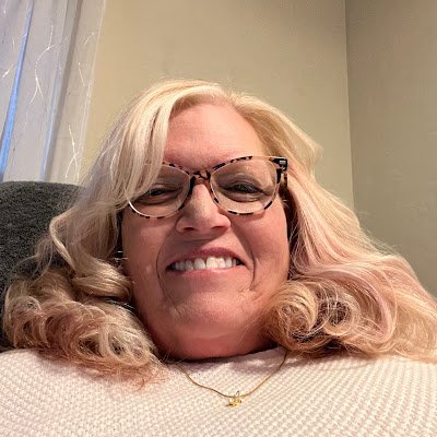 KimberlyMo14066's profile picture. 