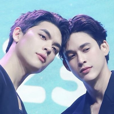 j_jin2000's profile picture. 🍛Korea : #leejongsuk #จุนซองโฮ 
🍜China : #ChengLei #TanJianci #Wangheye
🧋Thai : #ฉลามเจมส์ #จอสกวิน  ❤️