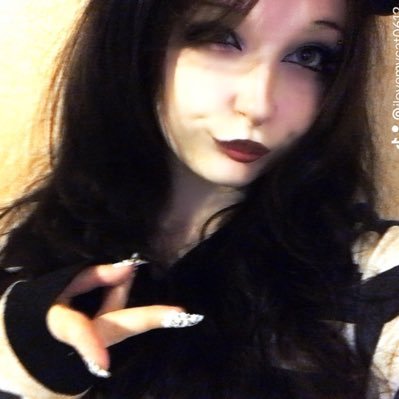 ilovemycat0612's profile picture. RAHHHHHH