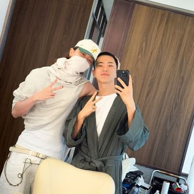 Xu_universe8's profile picture. Shipper #chansoo and #gyuhao 🤍 || Akun baca apapun yg seru.. Misuh-misuh ngga jelas..