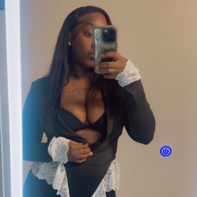 18+ #FreakVixen Bi With Naughty Intentions. 4”11 Funsize @keeze28 💍