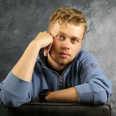 Actor | Drama & Comedy | Based in South Wales & London | Ready for your next project šš½ļø
Spotlight link - https://t.co/uRja4xOprl
