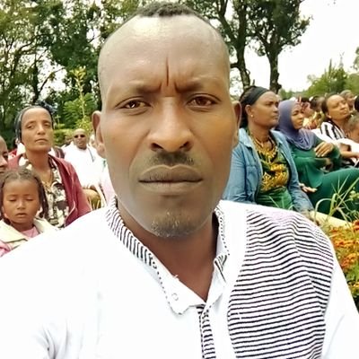 ambecha24027's profile picture. 