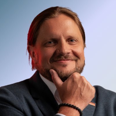 Helping Companies Grow with Advanced SAP B1 Solutions 🌐 | Seamless Integrations 🔗 | Smart Automations 🤖 | AI-Powered Process Enhancements 🧠 | CEO at BizCode