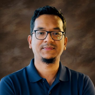 Senior Product Designer specializing in design systems & problem-solving. Crafting scalable, user-centric experiences that blend function with aesthetics.