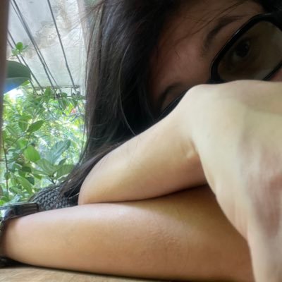 mic_lising's profile picture. 