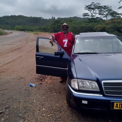 African of Zimbabwean origin. To those who think AFRICA is a country I am the unofficial ambassador. Arsenal fan-Best game 1999 KANU Hat trick 2-3 win @ Chelsea