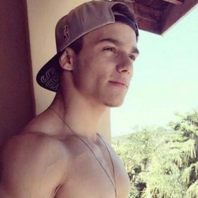 jtomasini95's profile picture. 