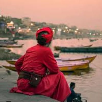 अगर राष्ट्र भक्ति करना गुनाह है,
तो मै स्वीकार करता हूँ!
की मैने गुनाह किया है!