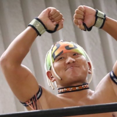 2016.1.31 デビュー 2025.9.14 大日本プロレス後楽園ホール参戦 #デスマッチ #痛みが散るまでぶん殴れ #常夏サンシャイン #ボディピアス #も ライブ裏方、チェキスタッフやってます!お仕事ください。ミスドのハニーチュロとフレブルが好き、(も)のひと。