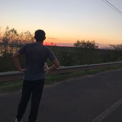 manu57279922152's profile picture. 