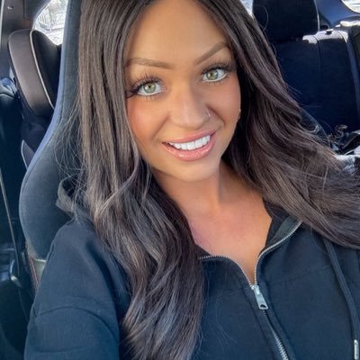 shatonyat698's profile picture. Hey stranger 👋 I’m using https://t.co/6oXLOeXG8m @shatonyathom