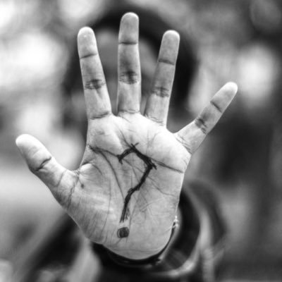 DjibrineOumar_'s profile picture. {Ø} || 𝐻̂ 𝜓 = 𝐸 𝜓