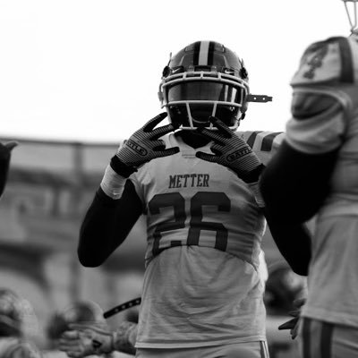 27’ Metter High 6’3 200 ATH zacchjones27@gmail.com