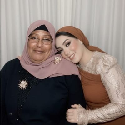 ادعوا ل ماما بالرحمه والمغفره فضلا ..💔
اللهم الجنه ل امي دراآ ومقاما..