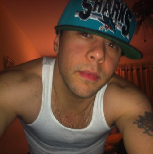 SixspeedSwav's profile picture. i won gimme my money!! #TeamLibra #Teamiphone4 #Teamfollowback #sowhatwegetdrunk #sowhatwesmokeweed **Maze City Affiliate**Sixspeed CEO**