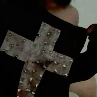 gothembands's profile picture. blood, despair and tears.