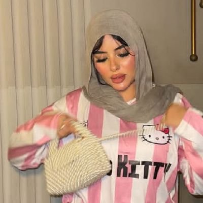 mariedeiros1's profile picture. 