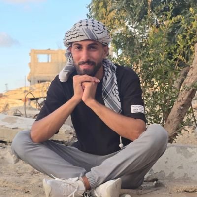 OAwad79428's profile picture. 📍Gaza Palestine

Your support is the lifeline for my family.👇