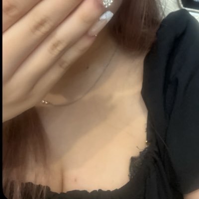 m0__ko5's profile picture. 大2👧🏻 157cm